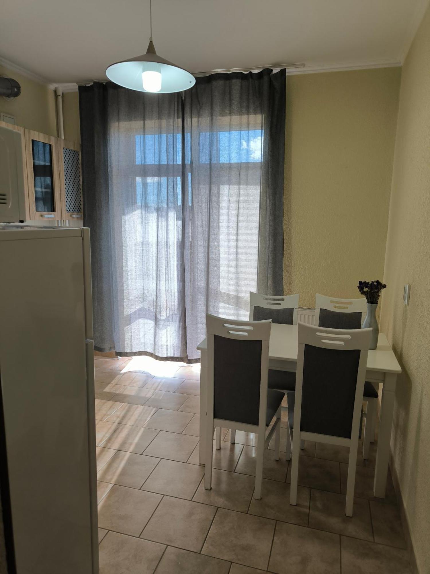 Apartments Domovik Parkaniya, 2A Mukacheve Bagian luar foto