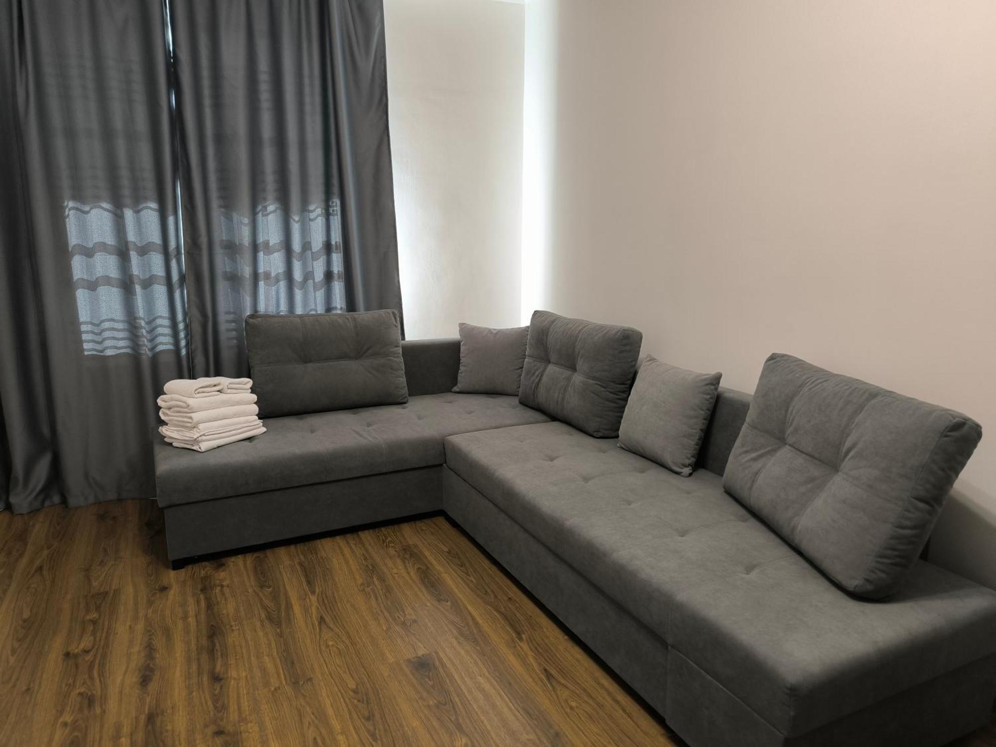 Apartments Domovik Parkaniya, 2A Mukacheve Bagian luar foto