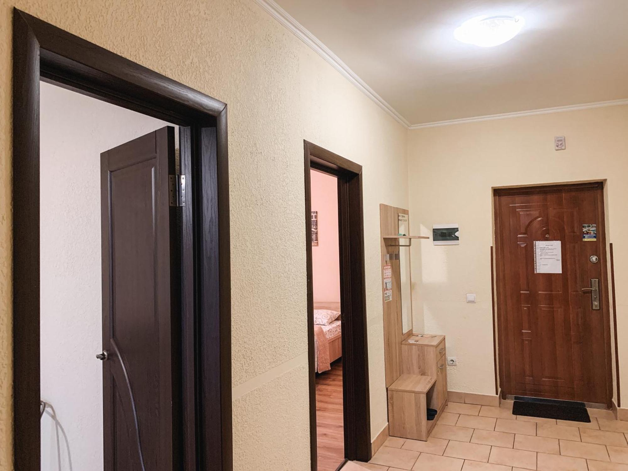 Apartments Domovik Parkaniya, 2A Mukacheve Bagian luar foto