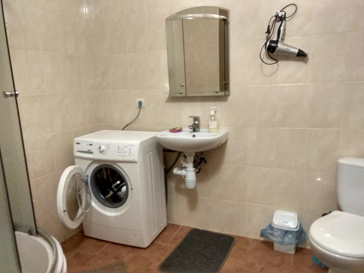 Apartments Domovik Parkaniya, 2A Mukacheve Bagian luar foto